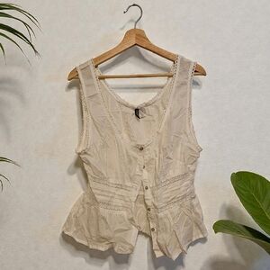 H&M White Lace Trim Crop Top